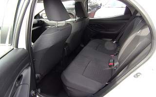 TOYOTA&nbsp;YARIS&nbsp; HYBRID