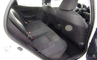 TOYOTA&nbsp;YARIS&nbsp; HYBRID