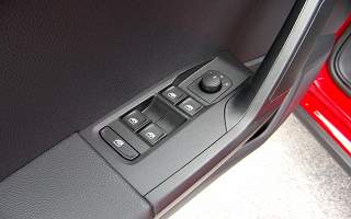 SEAT&nbsp;ARONA&nbsp;