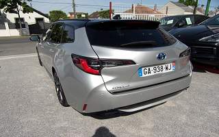 TOYOTA&nbsp;COROLLA TOURING&nbsp;TOURING SPORTS HYBRID