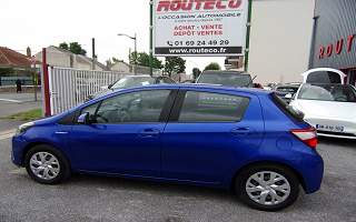 TOYOTA&nbsp;YARIS&nbsp; HYBRID