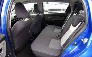 TOYOTA&nbsp;YARIS&nbsp; HYBRID
