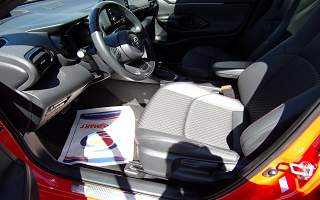 TOYOTA&nbsp; YARIS&nbsp;YARIS HYBRID 116H BVA