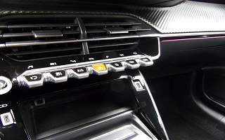 PEUGEOT&nbsp;208&nbsp; NV