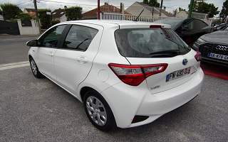 TOYOTA&nbsp;YARIS&nbsp; HYBRID