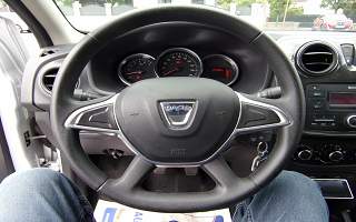 DACIA&nbsp;LOGAN&nbsp; LAUREATE