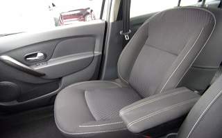 DACIA&nbsp;LOGAN&nbsp; LAUREATE