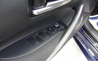 TOYOTA&nbsp;COROLLA&nbsp; HYBRID