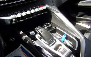 PEUGEOT&nbsp; 3008&nbsp;3008 PURETECH 180CV EAT8