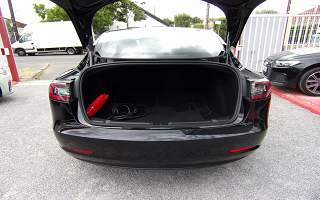 TESLA&nbsp; MODEL 3&nbsp;MODEL 3