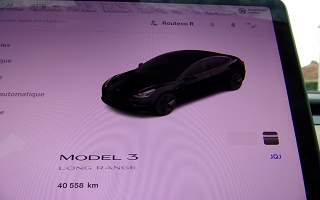 TESLA&nbsp; MODEL 3&nbsp;MODEL 3