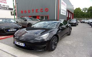 TESLA&nbsp; MODEL 3&nbsp;MODEL 3