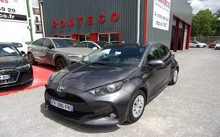TOYOTA&nbsp;YARIS&nbsp; HYBRID