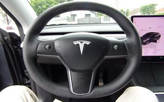 TESLA&nbsp; MODEL Y&nbsp;MODEL Y AUTONOMIE STANDARD
