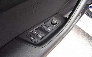 VOLKSWAGEN&nbsp;PASSAT&nbsp; BERLINE