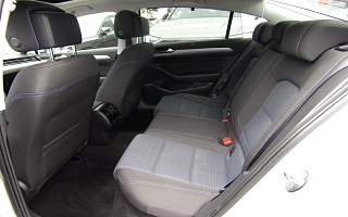 VOLKSWAGEN&nbsp;PASSAT&nbsp; BERLINE