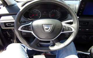 DACIA&nbsp;SANDERO&nbsp; III