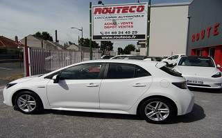 TOYOTA&nbsp;COROLLA&nbsp; HYBRID