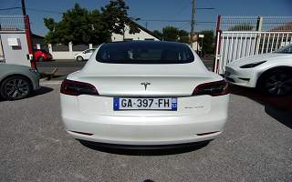 TESLA&nbsp;MODEL 3&nbsp;