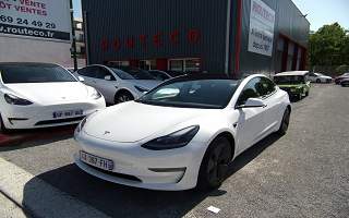 TESLA&nbsp;MODEL 3&nbsp;