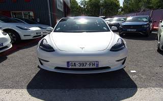 TESLA&nbsp;MODEL 3&nbsp;