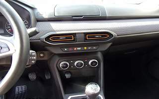 DACIA&nbsp; SANDERO&nbsp;SANDERO STEPWAY TCE 90