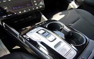 HYUNDAI&nbsp;TUCSON&nbsp; HYBRID