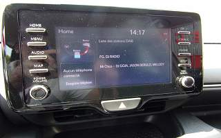 TOYOTA&nbsp;YARIS&nbsp; HYBRID