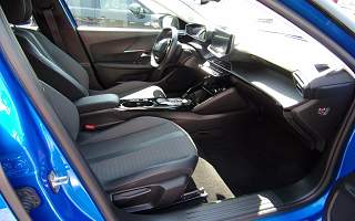 PEUGEOT&nbsp;E-2008&nbsp; ELECTRIQUE 136CH BVA