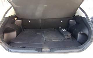 TOYOTA&nbsp; YARIS CROSS&nbsp;YARIS CROSS HYBRIDE 116H AWD-I