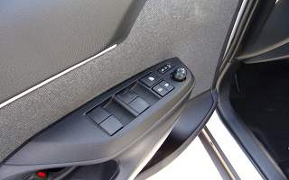 TOYOTA&nbsp; YARIS CROSS&nbsp;YARIS CROSS HYBRIDE 116H AWD-I