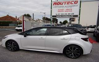 TOYOTA&nbsp;COROLLA&nbsp; HYBRID