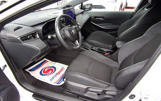TOYOTA&nbsp;COROLLA&nbsp; HYBRID