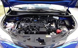 TOYOTA&nbsp;C-HR&nbsp; HYBRID