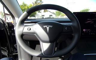 TESLA&nbsp; MODEL Y&nbsp;MODEL Y STANDARD