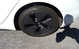 TESLA&nbsp;MODEL 3&nbsp; STANDARD RWD