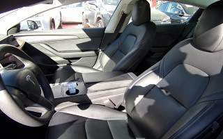 TESLA&nbsp;MODEL 3&nbsp; STANDARD RWD