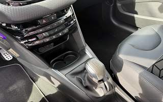 PEUGEOT&nbsp;208&nbsp; 5P