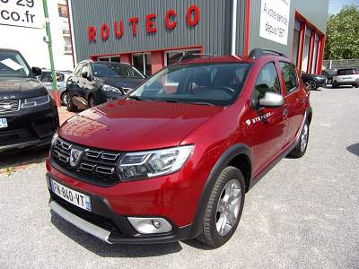 DACIA - SANDERO TCE 90 - 5CV - ESSENCE