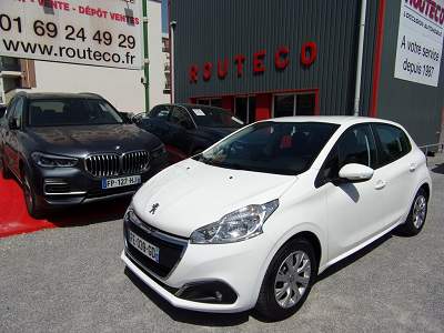 PEUGEOT -  AFFAIRE - 4CV - ESSENCE