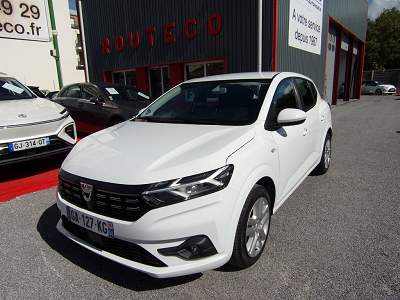 DACIA - SANDERO SCE 65 BVM - 4CV - ESSENCE