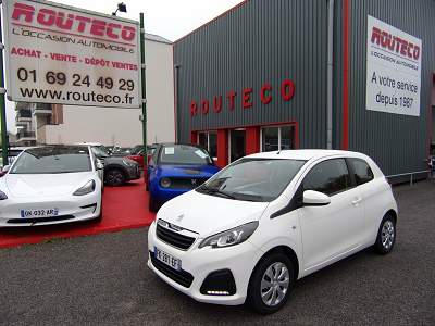 PEUGEOT -  - 3CV - ESSENCE