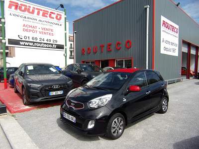 KIA -  5P - 4CV - ESSENCE