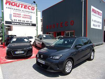 SEAT - ARONA TSI 95 - 5CV - ESSENCE