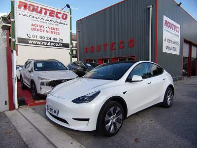 TESLA - MODEL Y STANDARD - 6CV - électrique